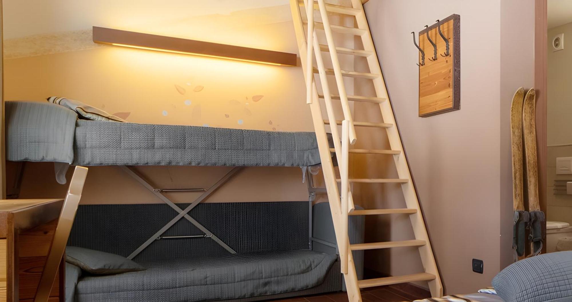 Hotel La Chance ピーラ エクステリア 写真